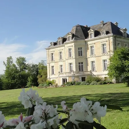 Chateau De La Haye Bed and Breakfast