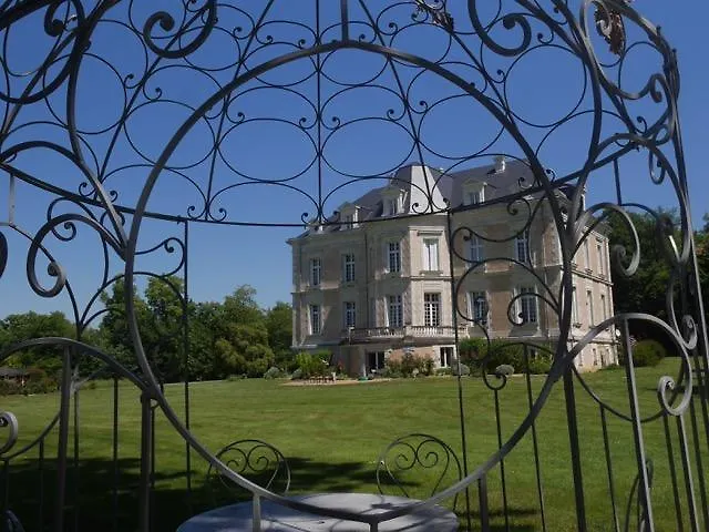 Bed and breakfast Chateau De La Haye